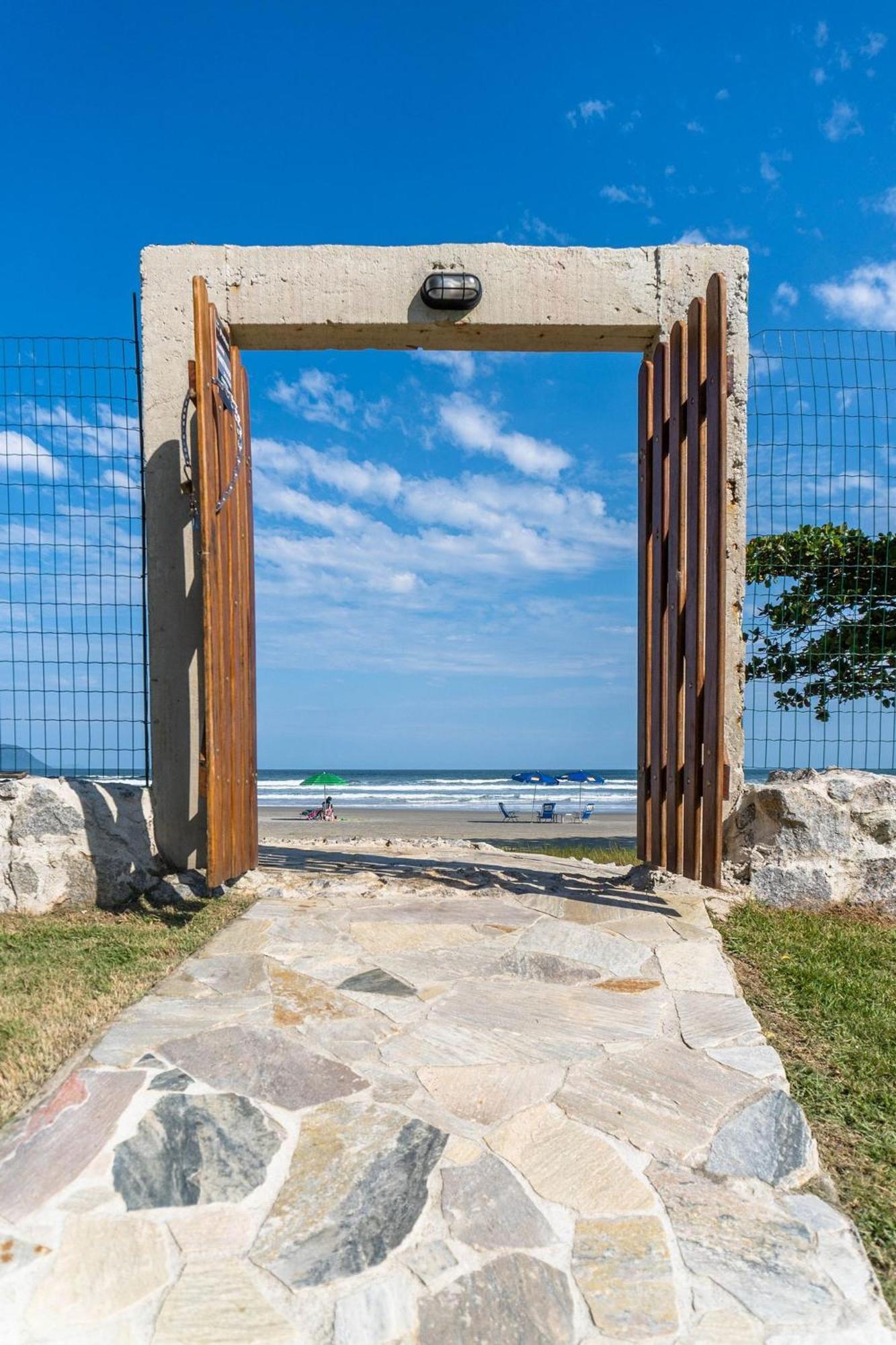 Paraiso Pe Na Areia Em Boraceia - Desfrute Da Conveniencia De Ter A Praia No Seu Quintal Villa Sao Sebastiao  Buitenkant foto